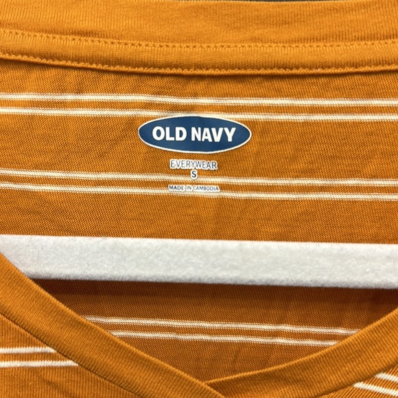 Old Navy Everywear Small Yellow Striped Long Sleeve Tee Shirt NWT - Picture 2 of 4